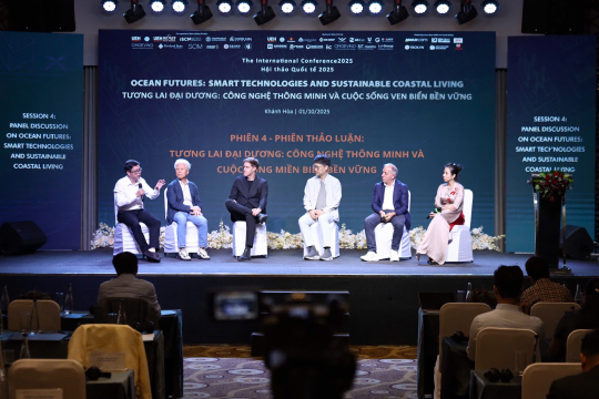 Ho Quoc Thong joined in the panel discussion at the International Conference 2025 Ocean Futures