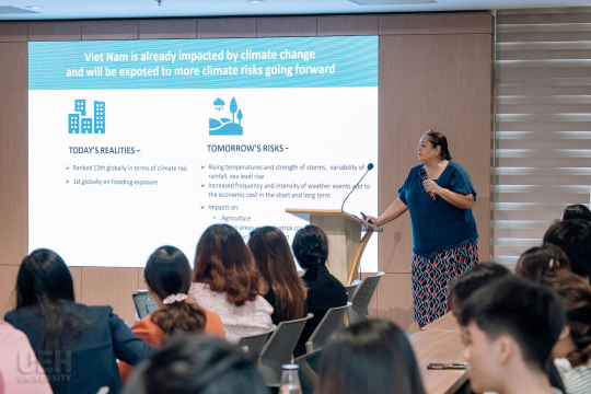 Dorsati Madani presents "Viet Nam 2045: Growing Greener"