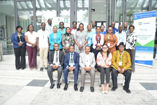 EfD Tanzania policy day group photo 