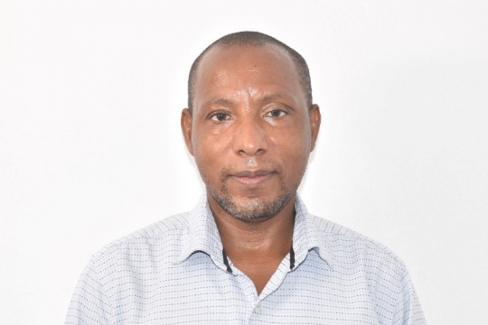 Dr. SOnesmo Selejio _Author