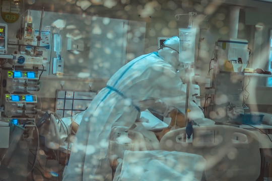 Intensive Care Unit with Covid patients