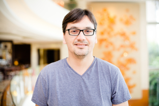 Professor César Salazar