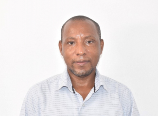 Dr. SOnesmo Selejio _Author