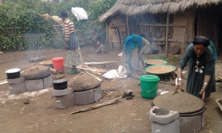 Ethiopia women cooking