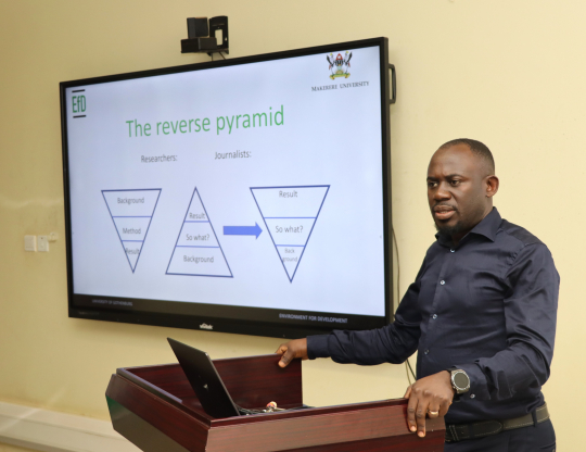  Peter Babyenda training participants on how to write for research and the media