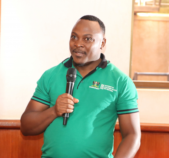 Fred Kasalirwe presenting the study findings
