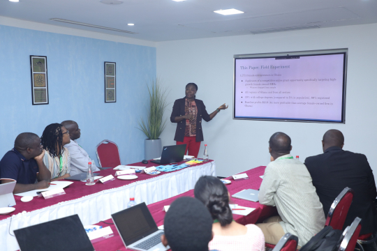 EfD Ghana’s Monica Lambong-Quayefio delivered a guest lecture where she shared her experiences on doing research with the gender lens.