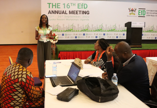 Three-minute-presentation