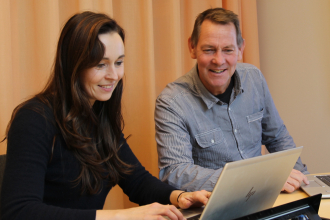 Emelie César and Anders planning for the meeting in Uganda